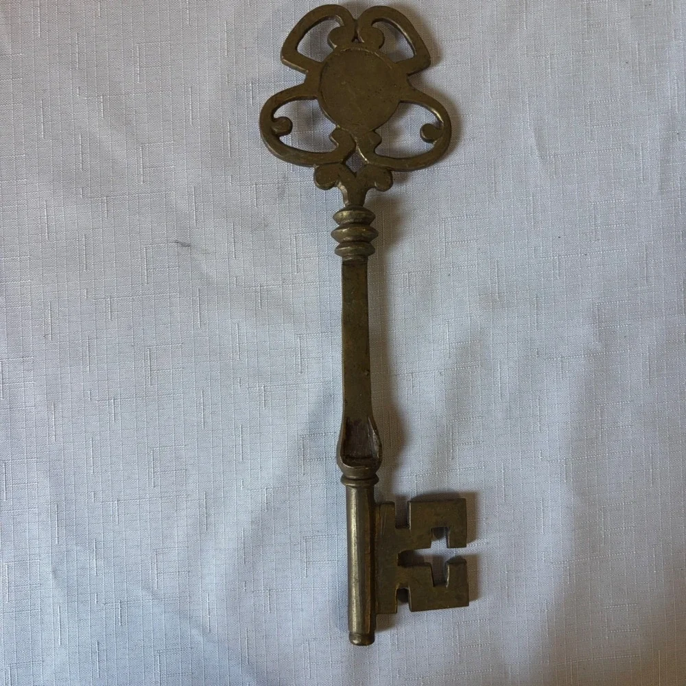 Vintage Large Brass Skeleton Key 10 Inch Ornate Decorative